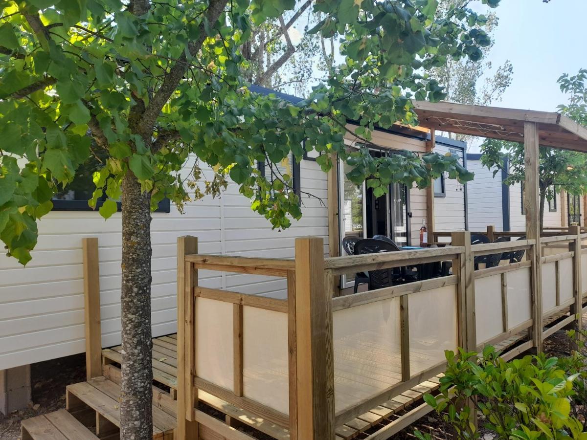 Camping Tikayan L'Oxygene Valensole Exterior foto